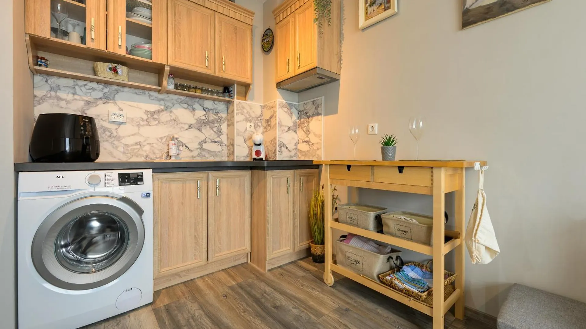 Sunny Flat-4 People-Delta Mall-Private Parking Space Varna Bulgaria